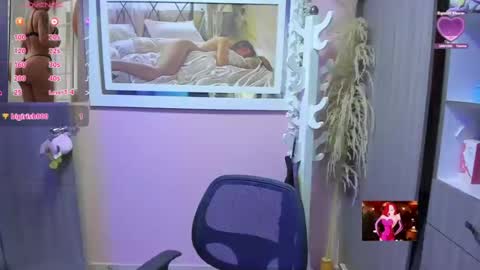 Snapshot of karol_milf__ chatting on July 3, 2026, 8:48 pm kAROL MILF online show from July 3, 2026, 8:48 pm