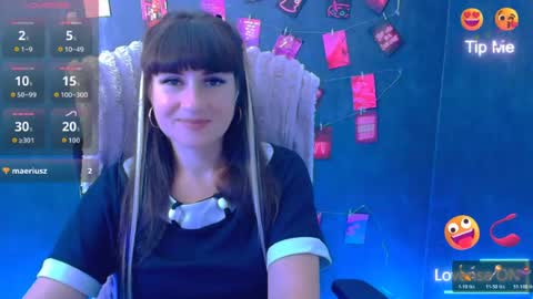 Caroline online show from July 20, 2026, 10:39 am