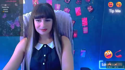 Caroline online show from July 30, 2026, 6:01 am