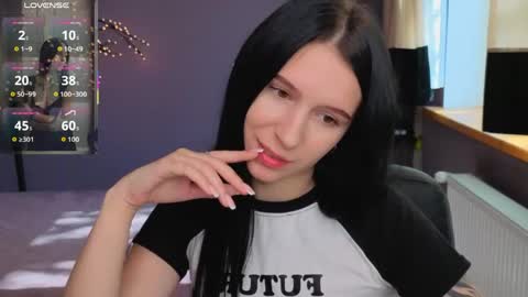 Karolina online show from May 29, 2026, 6:22 am