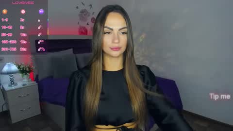 Karolina online show from March 10, 2026, 6:07 am