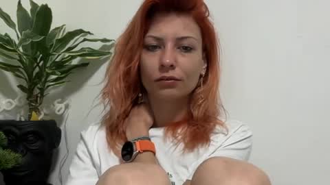Snapshot of karoline121 chatting on April 21, 2026, 2:37 am karoline121 online show from April 21, 2026, 2:37 am
