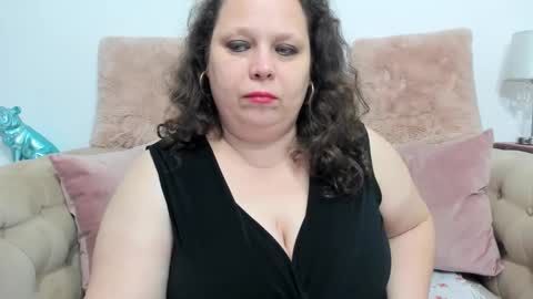 Snapshot of karolinejoyy chatting on March 5, 2025, 8:21 pm KarolineJoyy online show from March 5, 2025, 8:21 pm