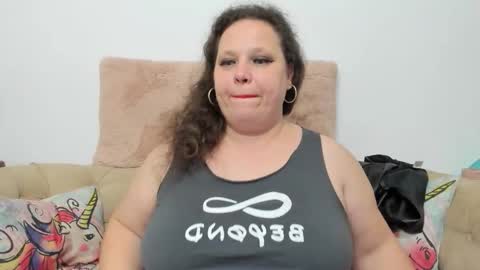 Snapshot of karolinejoyy chatting on December 4, 2025, 12:20 am KarolineJoyy online show from December 4, 2025, 12:20 am