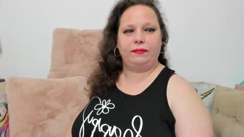 Snapshot of karolinejoyy chatting on December 5, 2025, 8:49 pm KarolineJoyy online show from December 5, 2025, 8:49 pm