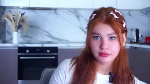 lina online show from December 19, 2025, 11:28 am