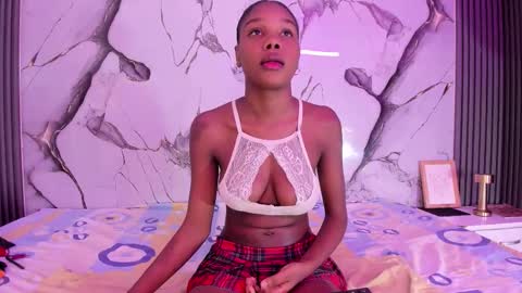 Snapshot of karolstark chatting on March 25, 2026, 1:28 pm karolstark online show from March 25, 2026, 1:28 pm