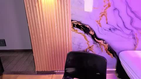 Snapshot of karolyn_rousse chatting on February 23, 2026, 12:35 pm karolyn online show from February 23, 2026, 12:35 pm