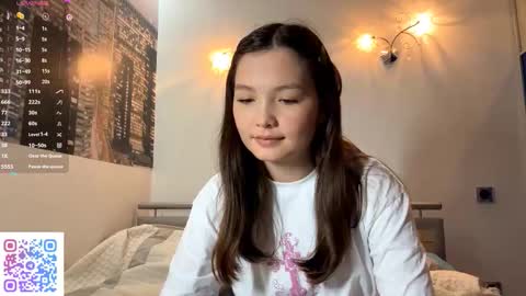 Snapshot of kassandrataulbee chatting on September 19, 2025, 9:43 am Kira online show from September 19, 2025, 9:43 am