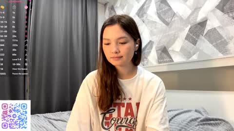 Snapshot of kassandrataulbee chatting on October 16, 2025, 7:15 pm Kira online show from October 16, 2025, 7:15 pm