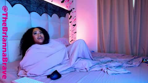 BriannaBrave online show from October 19, 2025, 2:50 pm