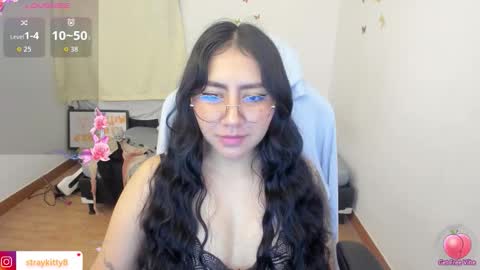 Snapshot of kat_ly_chan chatting on October 31, 2025, 10:38 am Kat       online show from October 31, 2025, 10:38 am