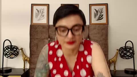 kat paradisse online show from October 1, 2025, 8:15 pm