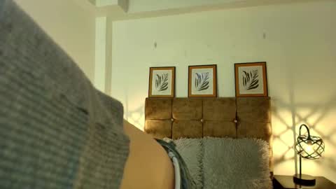 kat paradisse online show from March 27, 2026, 11:43 am