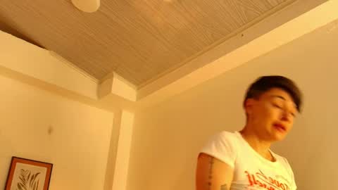 kat paradisse online show from April 8, 2026, 11:43 am