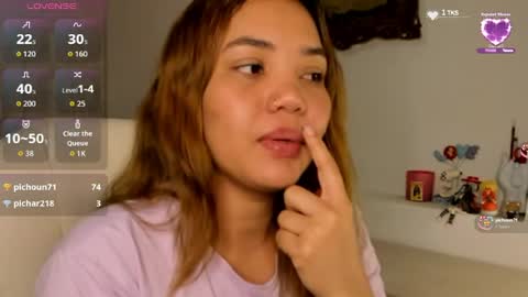 kata22sofia online show from April 22, 2026, 7:15 pm