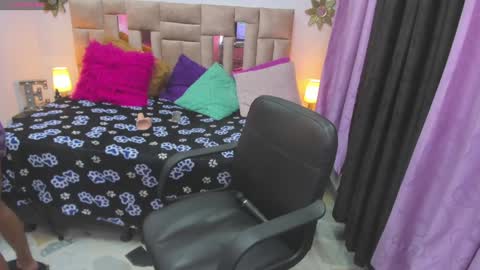 Snapshot of kataleya_018 chatting on December 15, 2024, 9:24 am kataleya online show from December 15, 2024, 9:24 am