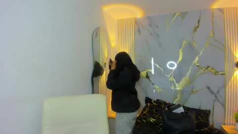 kataleya_bella online show from April 30, 2026, 3:51 pm