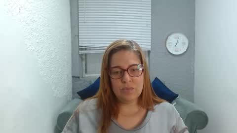 kataleyamilf69 online show from February 3, 2026, 12:43 pm