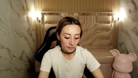 Katalina  online show from March 18, 2026, 8:39 am