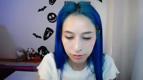 Maca online show from October 24, 2025, 2:35 pm