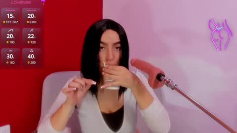 Kate  online show from March 7, 2025, 11:40 am