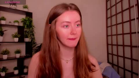 Kate online show from May 28, 2026, 2:20 am