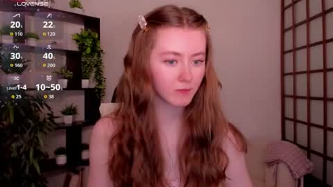 Snapshot of kate_cuddle chatting on June 22, 2026, 3:25 am Kate online show from June 22, 2026, 3:25 am
