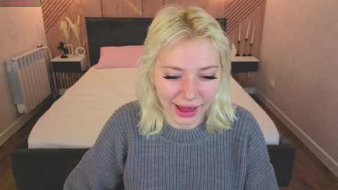 Kate online show from April 12, 2026, 1:10 am