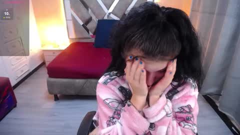 Snapshot of kate_lawrence_ chatting on February 28, 2025, 9:04 am kate_lawrence_ online show from February 28, 2025, 9:04 am