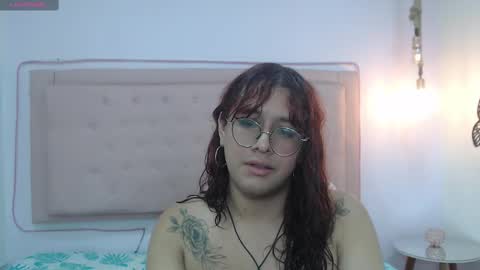 Snapshot of kate_pickman chatting on February 14, 2025, 4:15 am kate online show from February 14, 2025, 4:15 am