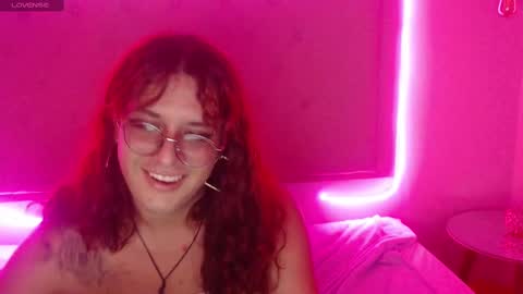 Snapshot of kate_pickman chatting on March 4, 2025, 6:26 am kate online show from March 4, 2025, 6:26 am