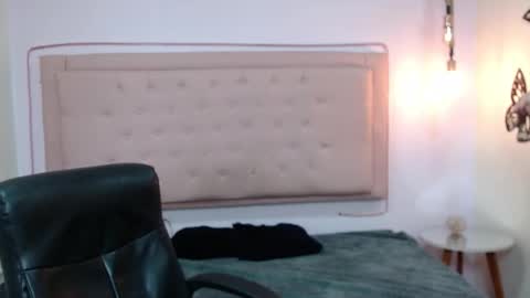 Snapshot of kate_pickman chatting on September 26, 2025, 3:32 am kate online show from September 26, 2025, 3:32 am