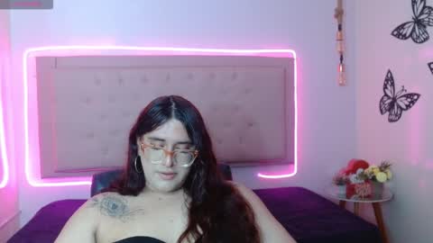 Snapshot of kate_pickman chatting on December 20, 2025, 4:30 am kate online show from December 20, 2025, 4:30 am