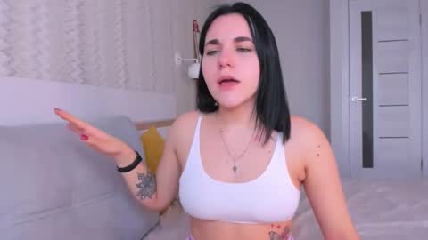 KATE online show from March 8, 2025, 2:19 pm