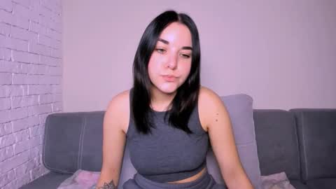 KATE online show from October 13, 2025, 4:56 am