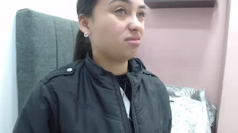 Kari online show from October 3, 2025, 1:19 pm