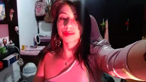 Kateeen18 online show from August 9, 2026, 4:50 am