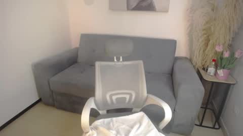 Snapshot of kateeowens_ chatting on June 8, 2026, 2:39 pm Kate online show from June 8, 2026, 2:39 pm