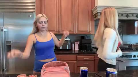 kateharperr online show from January 9, 2026, 7:04 pm