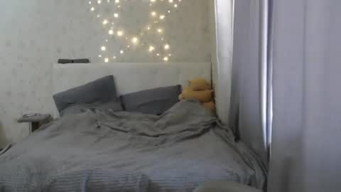Snapshot of katekalen chatting on June 3, 2026, 3:31 am Kate Bunny online show from June 3, 2026, 3:31 am