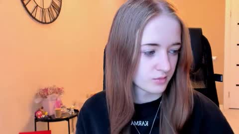 katekayer online show from November 5, 2025, 10:48 am