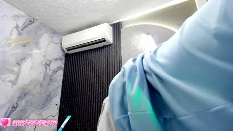 Im Katherine but call me Kate  online show from January 14, 2025, 12:14 pm