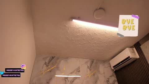 Im Katherine but call me Kate  online show from March 30, 2026, 12:17 pm