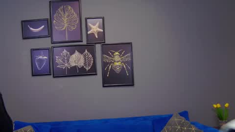 Snapshot of katewalker_ chatting on December 2, 2024, 6:21 pm Kate online show from December 2, 2024, 6:21 pm