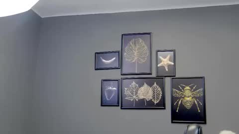 Snapshot of katewalker_ chatting on March 11, 2025, 12:22 am Kate online show from March 11, 2025, 12:22 am