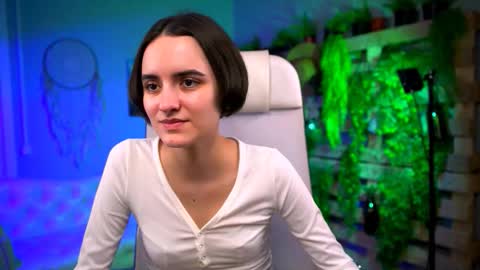 Snapshot of katewillows chatting on March 2, 2026, 4:25 am katewillows online show from March 2, 2026, 4:25 am