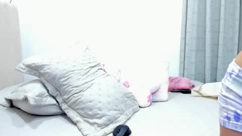 kathe online show from November 14, 2025, 2:10 am