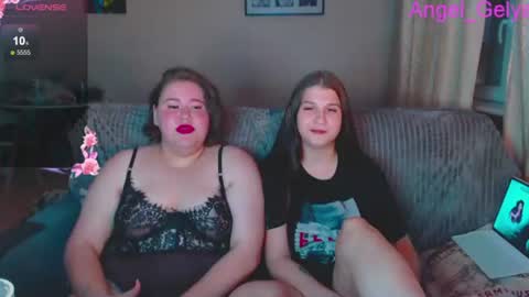 Snapshot of katherine_milk chatting on July 1, 2026, 8:19 pm Kat and Angel online show from July 1, 2026, 8:19 pm