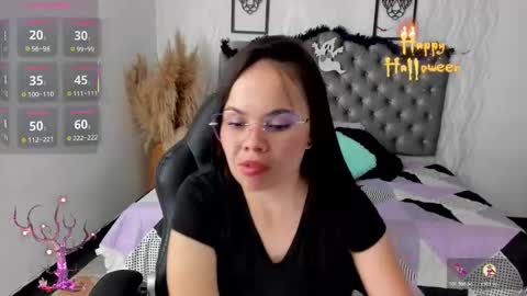 kathh_latorre online show from October 22, 2025, 2:17 pm